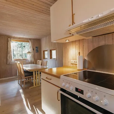 3 Bedroom Gorgeous In Casa de Férias Neksø