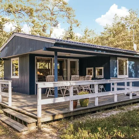 3 Bedroom Gorgeous In Casa de Férias *